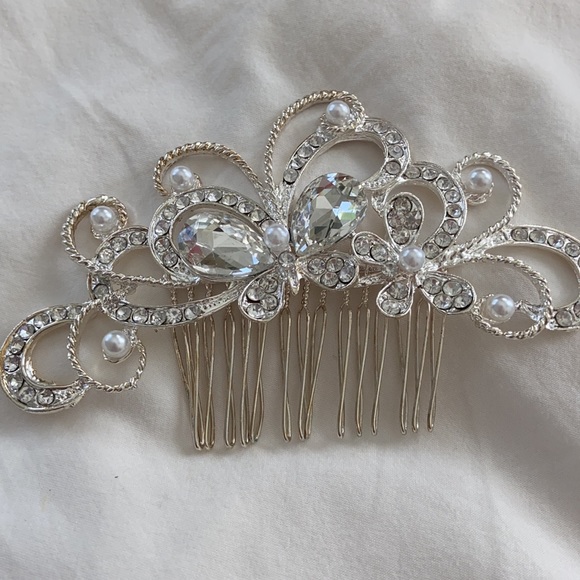 Hair Accessory - Picture 3 of 3